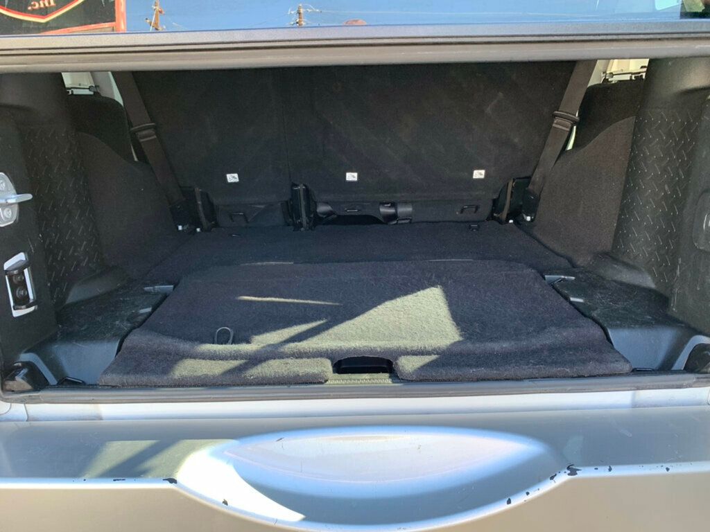 2018 Jeep Wrangler JK Unlimited Unlimited Sahara 4x4 - 22994979 - 43