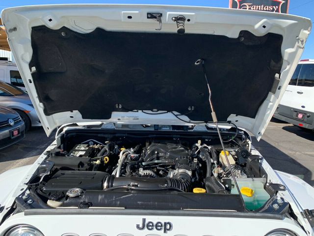 2018 Jeep Wrangler JK Unlimited Unlimited Sahara 4x4 - 22994979 - 53