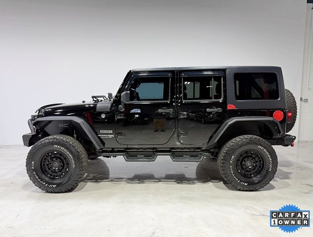 2018 Jeep Wrangler Unlimited Sport photo 3
