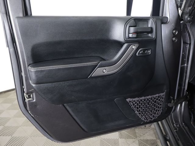 2018 Jeep Wrangler JK Unlimited Unlimited Sport - 23035450 - 15