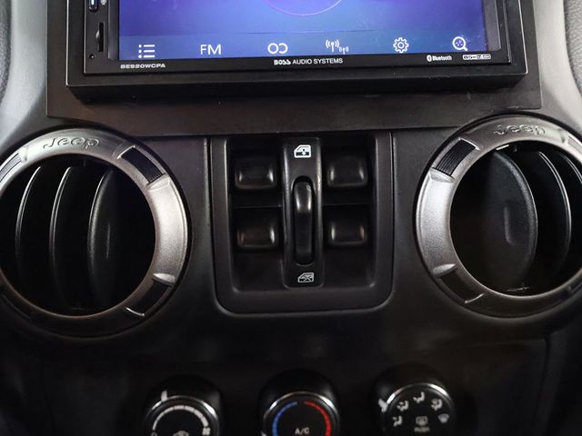 2018 Jeep Wrangler JK Unlimited Unlimited Sport - 23035450 - 32