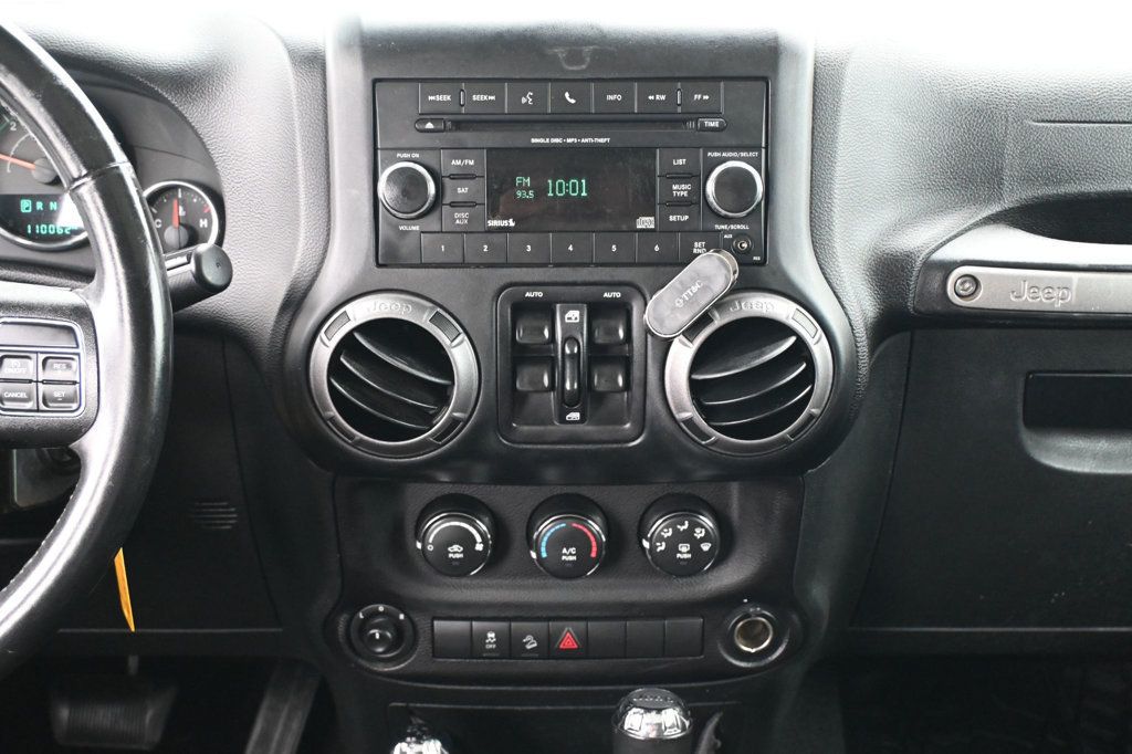 2018 Jeep Wrangler Unlimited Willys Wheeler W photo 11