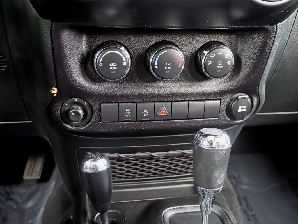 2018 Jeep Wrangler JK Unlimited Willys Wheeler W 4x4 - 22982753 - 18