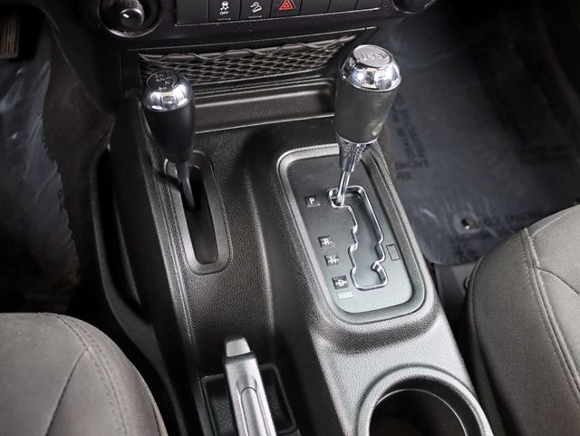 2018 Jeep Wrangler JK Unlimited Willys Wheeler W 4x4 - 22982753 - 19