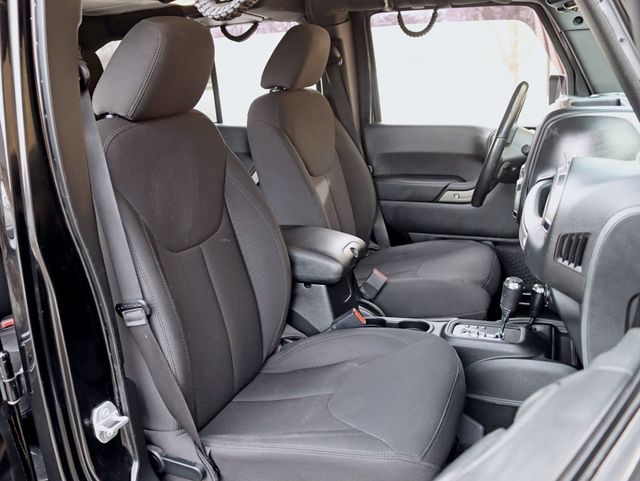 2018 Jeep Wrangler JK Unlimited Willys Wheeler W 4x4 - 22982753 - 21