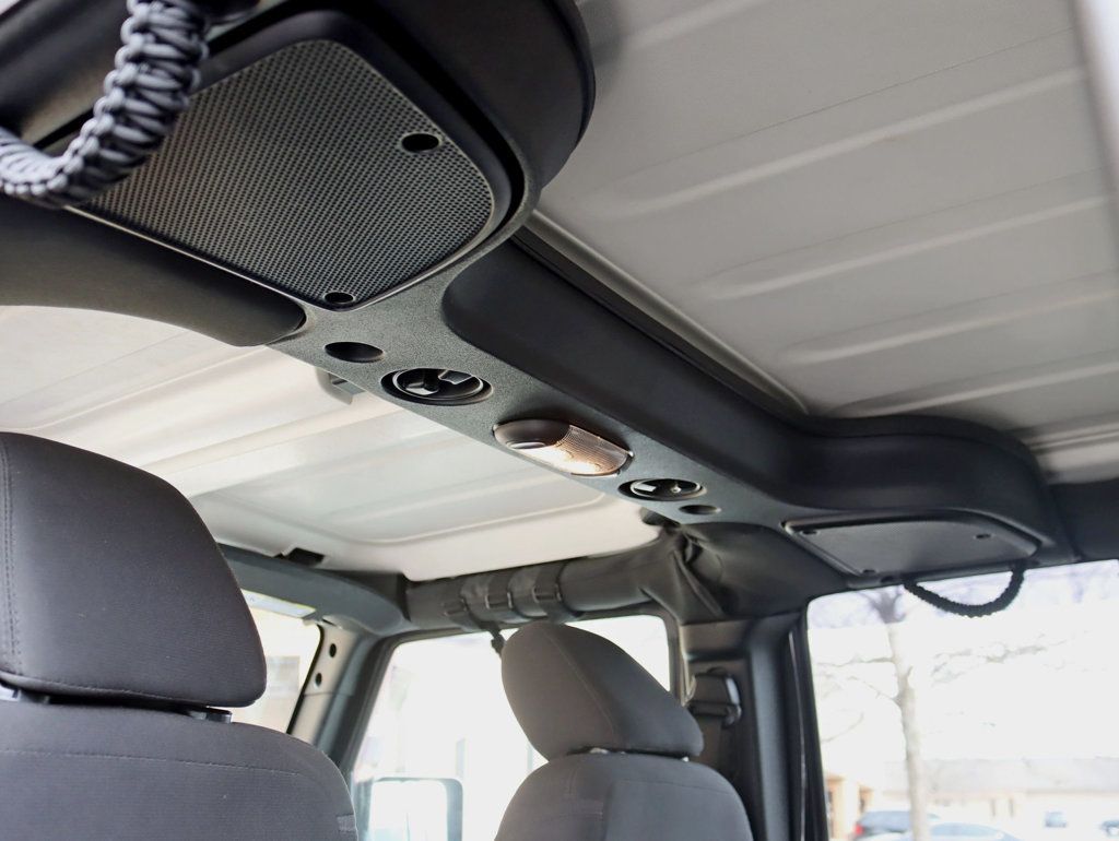 2018 Jeep Wrangler JK Unlimited Willys Wheeler W 4x4 - 22982753 - 24