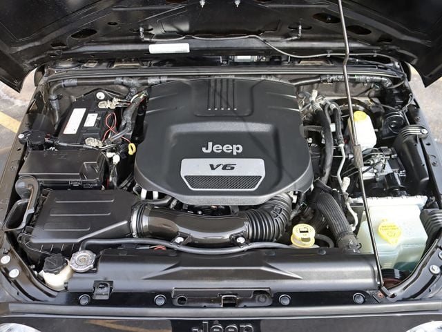 2018 Jeep Wrangler JK Unlimited Willys Wheeler W 4x4 - 22982753 - 31