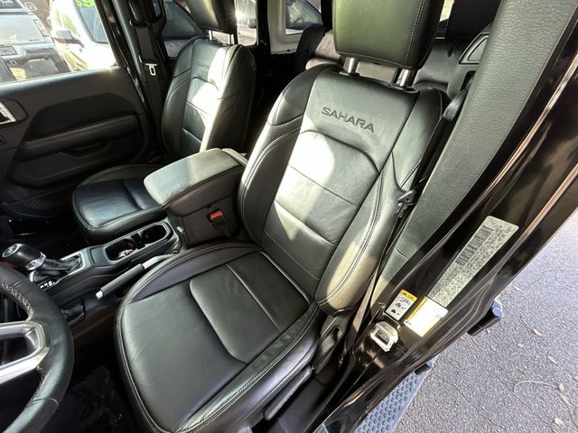 2018 Jeep WRANGLER UNLIMI SAHARA - 22994740 - 13