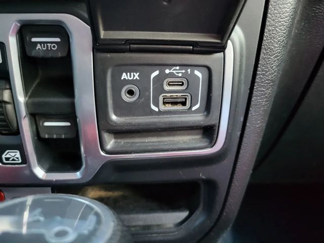 2018 Jeep Wrangler Unlimited All New Rubicon Sport Utility 4D - 23031806 - 18