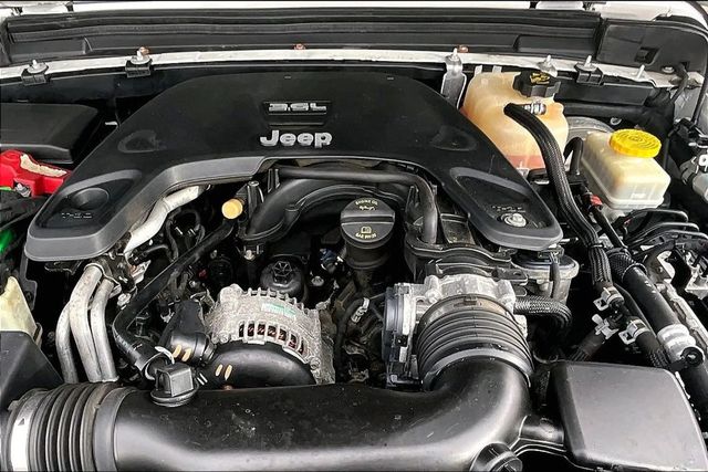 2018 Jeep Wrangler Unlimited All New Sport SUV 4D - 22961170 - 39