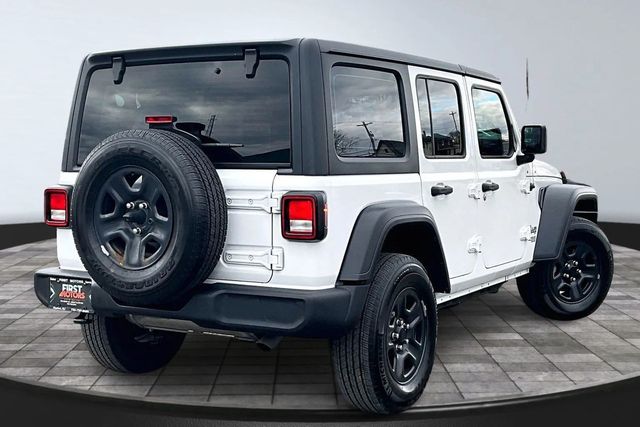 2018 Jeep Wrangler Unlimited All New Sport SUV 4D - 22961170 - 4