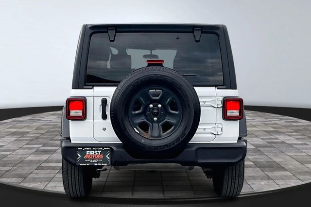 2018 Jeep Wrangler Unlimited All New Sport SUV 4D - 22961170 - 5