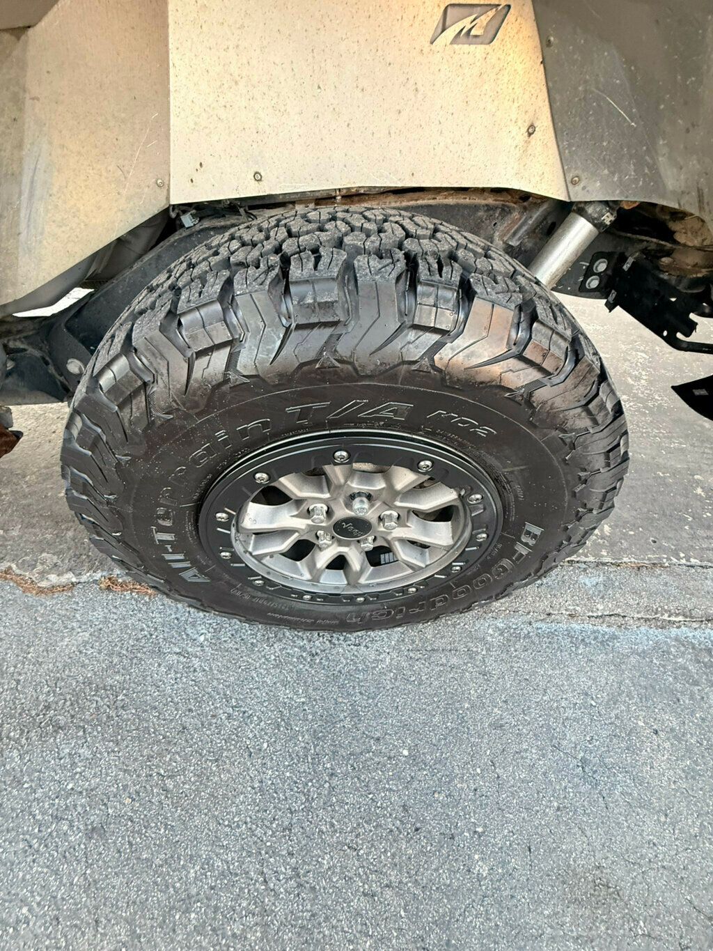 2018 Jeep Wrangler Unlimited LocalTrade/Rubicon/6-SpeedManual/ActiveSafetyGroup/BlindSpot - 22939889 - 28