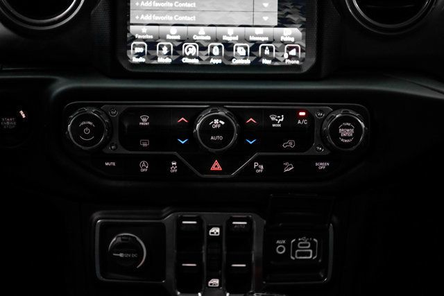 2018 Jeep Wrangler Unlimited LocalTrade/Sahara/4WD/BlindSpotMonitor/Cross-PathDetection/NAV - 23073138 - 24