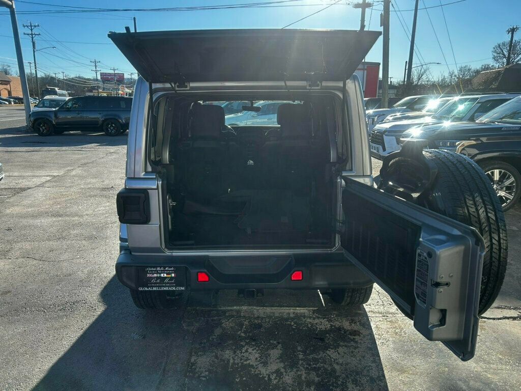 2018 Jeep Wrangler Unlimited LocalTrade/Sahara/Unlimited/V6/HeatedLeatherSeats/BackupCamera - 22959836 - 14