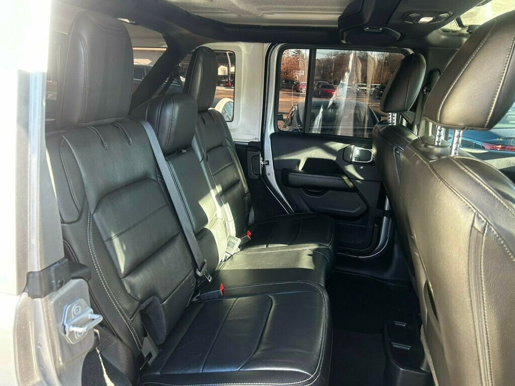 2018 Jeep Wrangler Unlimited LocalTrade/Sahara/Unlimited/V6/HeatedLeatherSeats/BackupCamera - 22959836 - 17