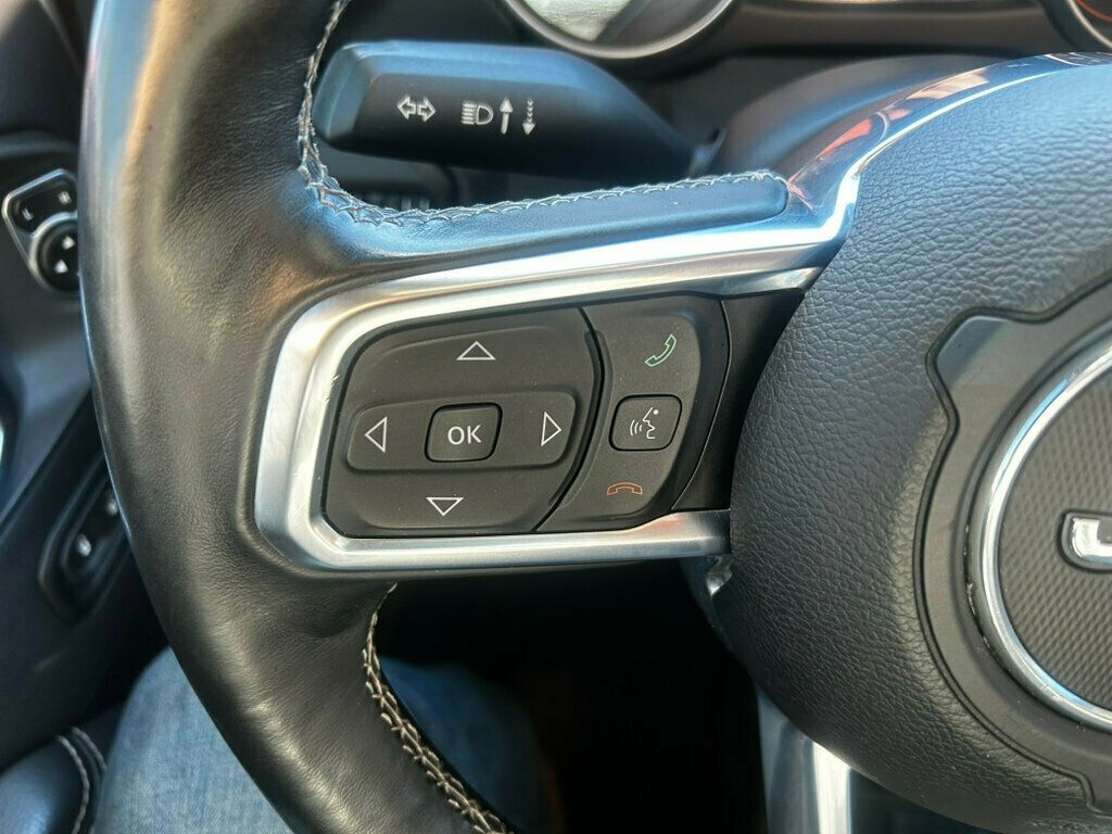 2018 Jeep Wrangler Unlimited LocalTrade/Sahara/Unlimited/V6/HeatedLeatherSeats/BackupCamera - 22959836 - 24