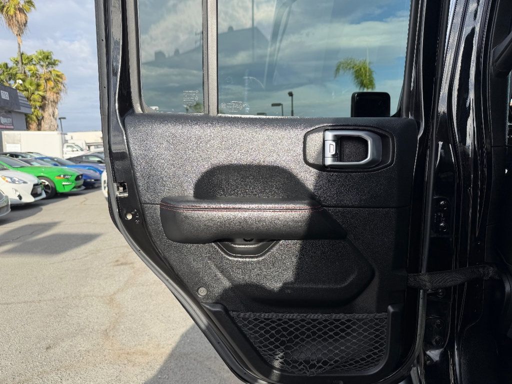 2018 Jeep Wrangler Unlimited Rubicon - 22981926 - 20