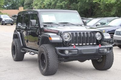 2018 Jeep Wrangler Unlimited - 1C4HJXFG2JW262551