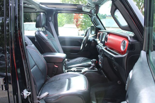 2018 Jeep Wrangler Unlimited Rubicon 4x4 - 23055791 - 32