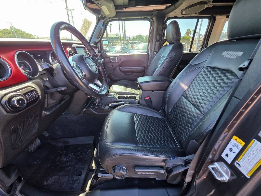 2018 Jeep Wrangler Unlimited Rubicon 4x4 - 22932785 - 16