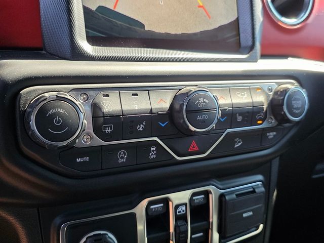 2018 Jeep Wrangler Unlimited Rubicon 4x4 - 22932785 - 32