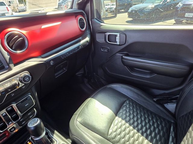 2018 Jeep Wrangler Unlimited Rubicon 4x4 - 22932785 - 38