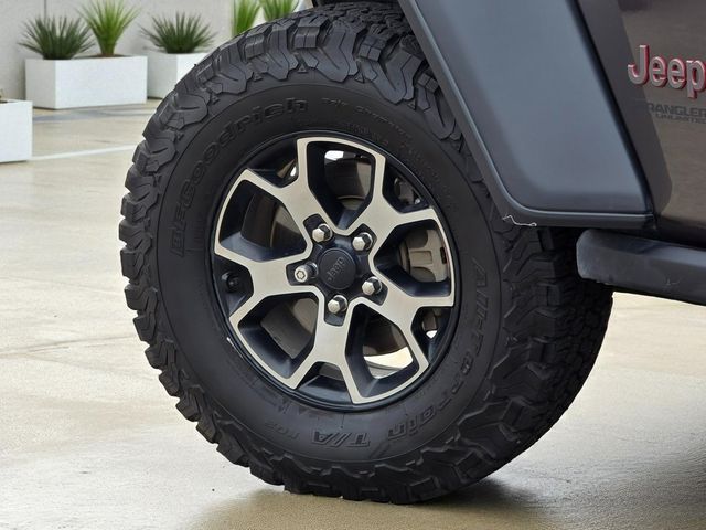 2018 Jeep Wrangler Unlimited Rubicon 4x4 - 22932785 - 4