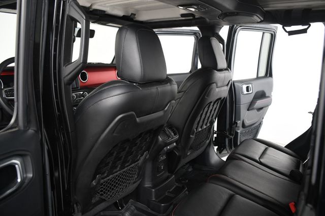 2018 Jeep Wrangler Unlimited Rubicon 4x4 - 23050081 - 33