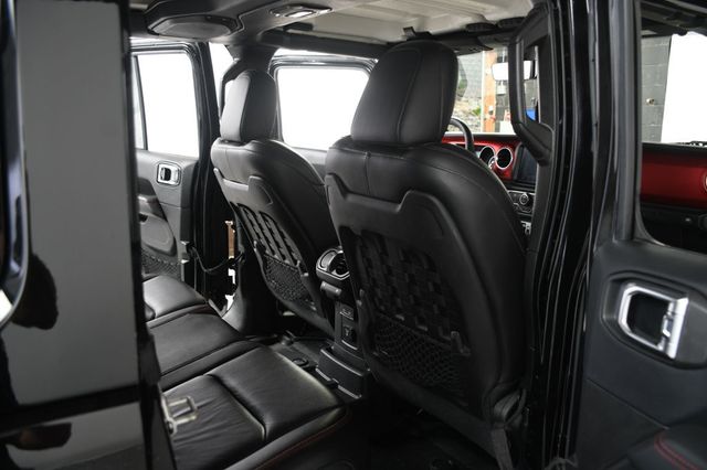 2018 Jeep Wrangler Unlimited Rubicon 4x4 - 23050081 - 39
