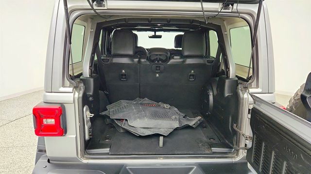 2018 Jeep Wrangler Unlimited Rubicon 4x4 - 23018131 - 22