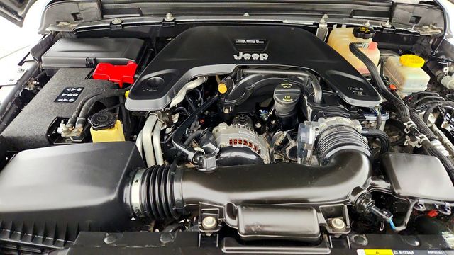 2018 Jeep Wrangler Unlimited Rubicon 4x4 - 23018131 - 27