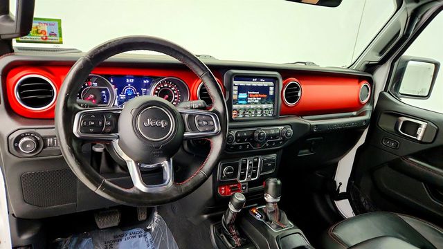 2018 Jeep Wrangler Unlimited Rubicon 4x4 w/ 8-Speed Automatic, Leather Seats & Steel Bumpers - 23079190 - 12