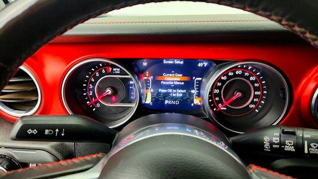 2018 Jeep Wrangler Unlimited Rubicon 4x4 w/ Hardtop & Electronic Infotainment System Group - 23018131 - 14