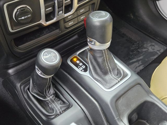 2018 Jeep Wrangler Unlimited Sahara 4x4 - 22951821 - 19