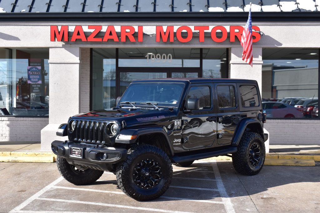 2018 Jeep Wrangler Unlimited Sahara 4x4 - 22743499 - 1