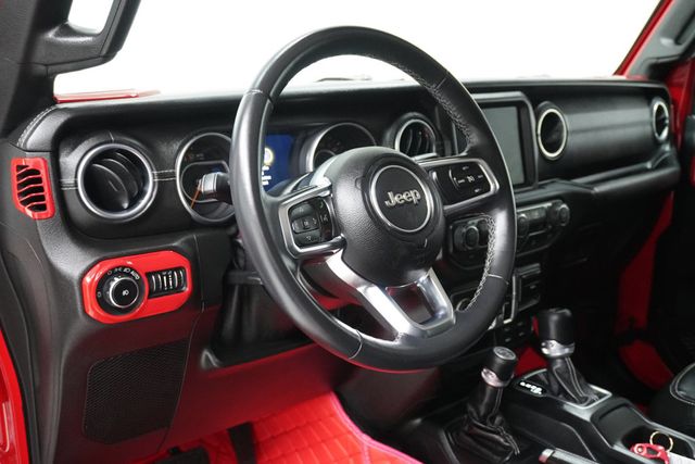 2018 Jeep Wrangler Unlimited Sahara 4x4 - 22954071 - 10