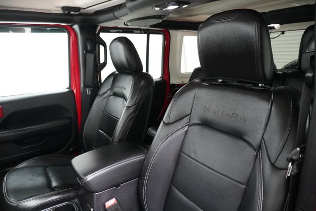 2018 Jeep Wrangler Unlimited Sahara 4x4 - 22954071 - 11