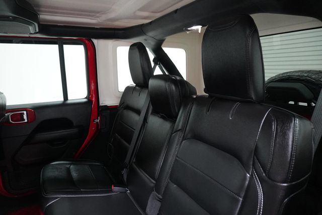 2018 Jeep Wrangler Unlimited Sahara 4x4 - 22954071 - 13