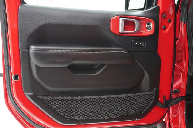 2018 Jeep Wrangler Unlimited Sahara 4x4 - 22954071 - 15