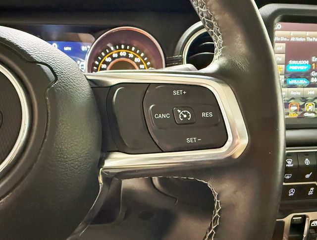 2018 Jeep Wrangler Unlimited Sahara photo 10