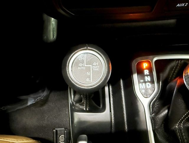 2018 Jeep Wrangler Unlimited Sahara photo 27