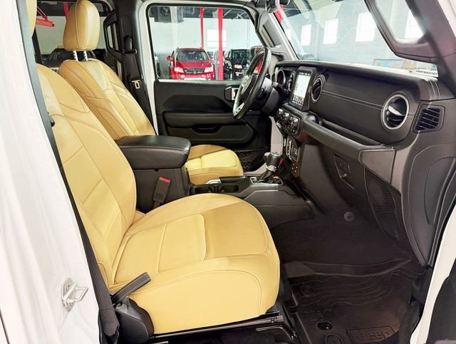 2018 Jeep Wrangler Unlimited Sahara photo 42