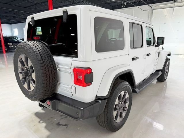 2018 Jeep Wrangler Unlimited Sahara photo 6