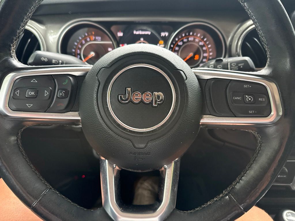 2018 Jeep Wrangler Unlimited Sahara 4x4 - 23075880 - 14