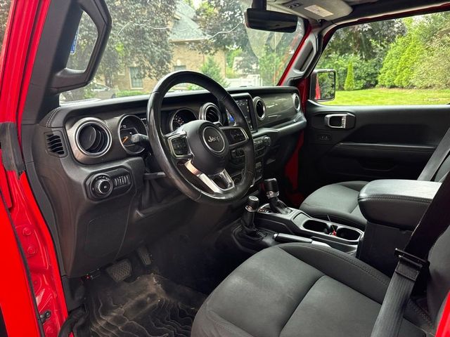 2018 Jeep Wrangler Unlimited Sahara 4x4 - 23075880 - 8