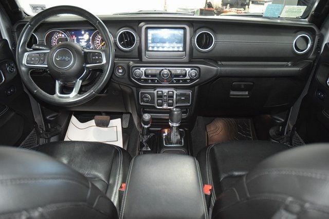 2018 Jeep Wrangler Unlimited Sahara 4x4 - 22969144 - 30