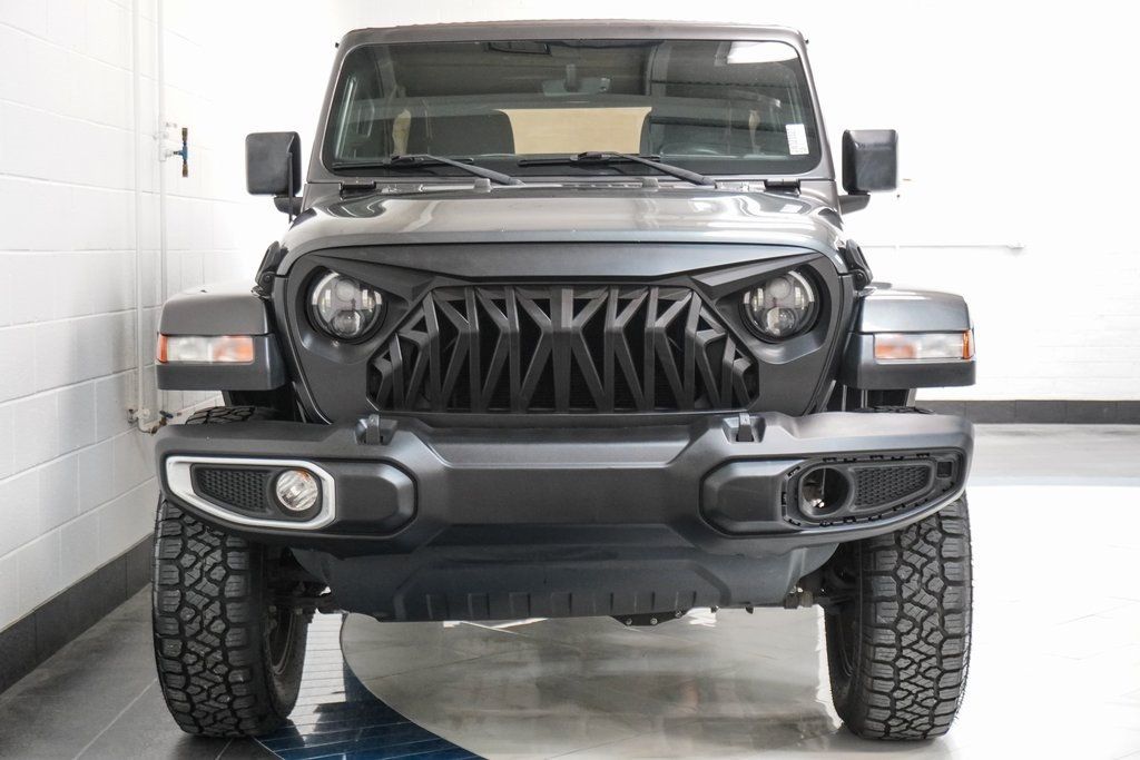 2018 Jeep Wrangler Unlimited Sahara photo 9