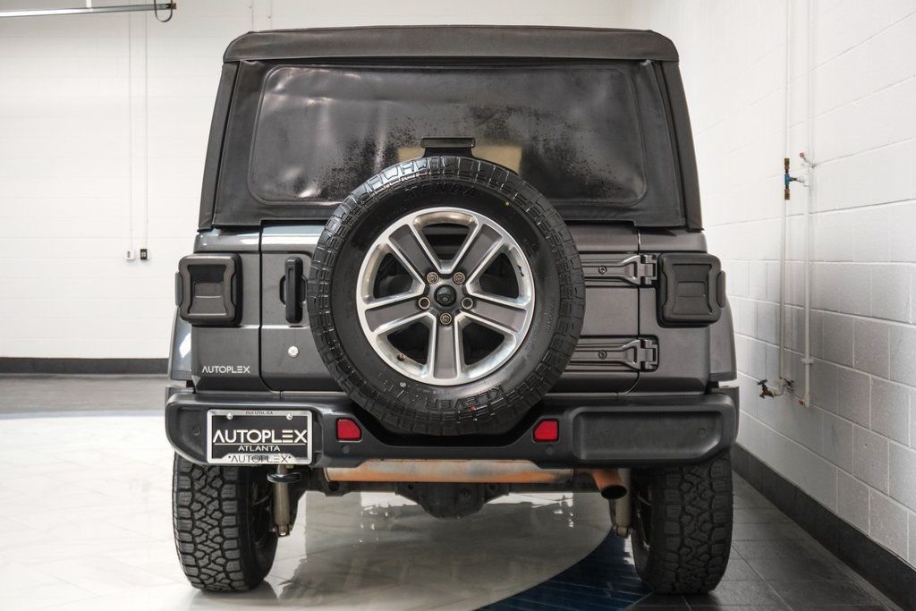 2018 Jeep Wrangler Unlimited Sahara photo 10