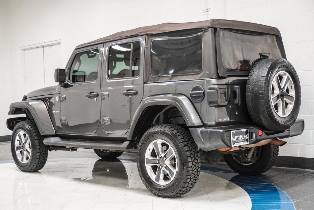 2018 Jeep Wrangler Unlimited Sahara photo 4